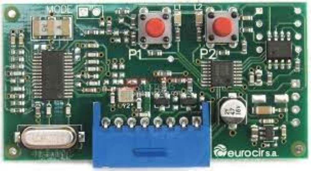 Roger Tarjeta Receptora de Radio / Serie H93 / Accesorios de Radio / Frecuencia 433.92 MHz, Capacidad 500 Usuarios (TX)