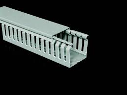 Kopos Canaleta Ranurada PVC Gris Oscuro