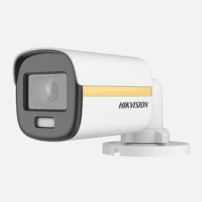 [DS-2CE10KF0T-PFS] Hikvision Analógica ColorVu Bullet Plástica 5Mpx/Audio Integrado